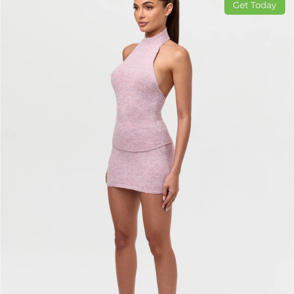 Pink Halter Knit set - Picture 4 of 4